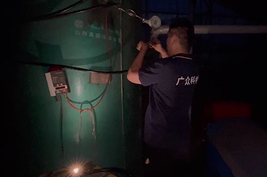 走進(jìn)現(xiàn)場(chǎng)揭開儲(chǔ)氣罐超溫保護(hù)裝置安裝的神秘面紗
